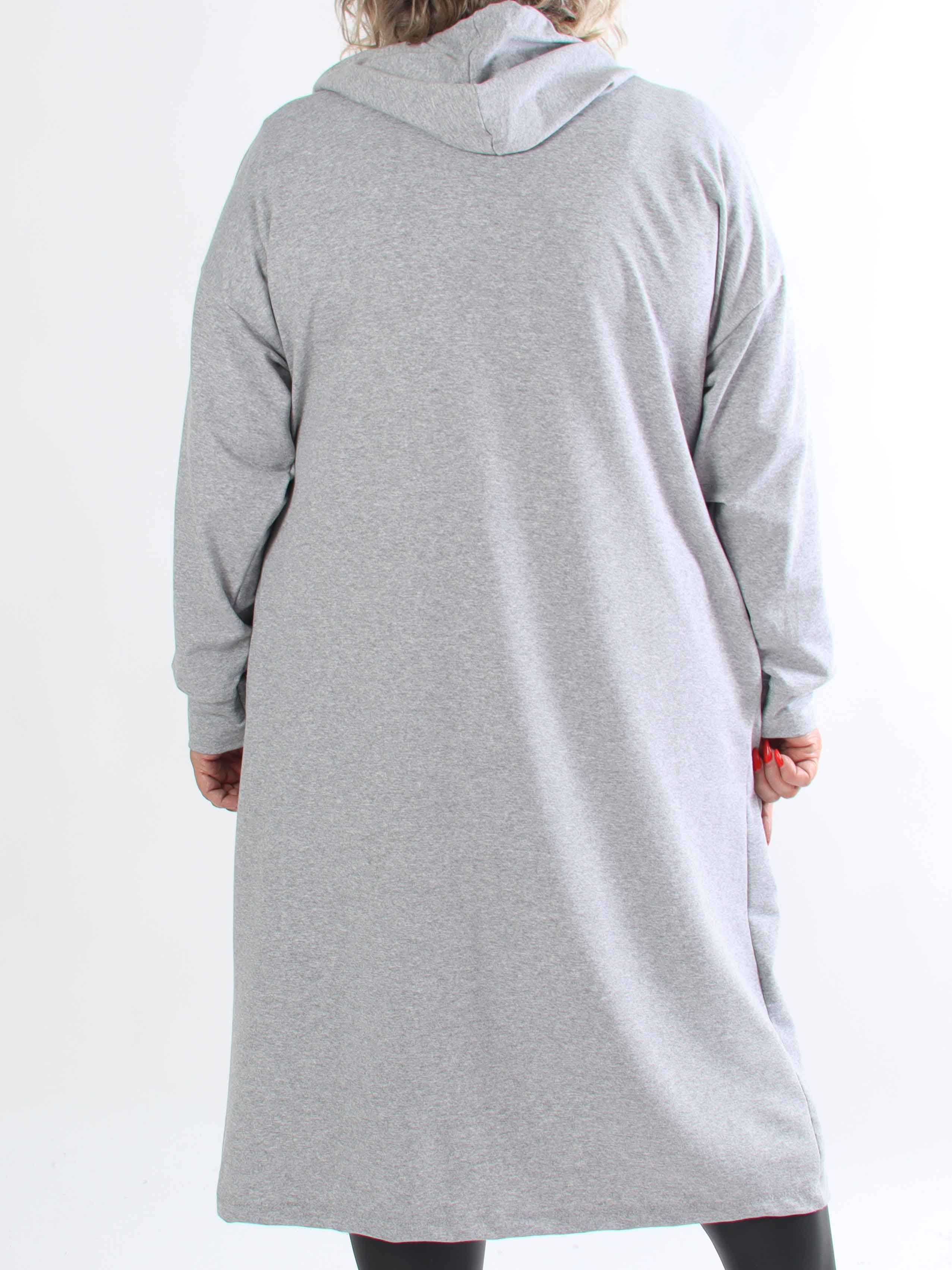 Erika - Plus size blød hoodiekjole i bomuld med “Copenhagen”-print på brystet